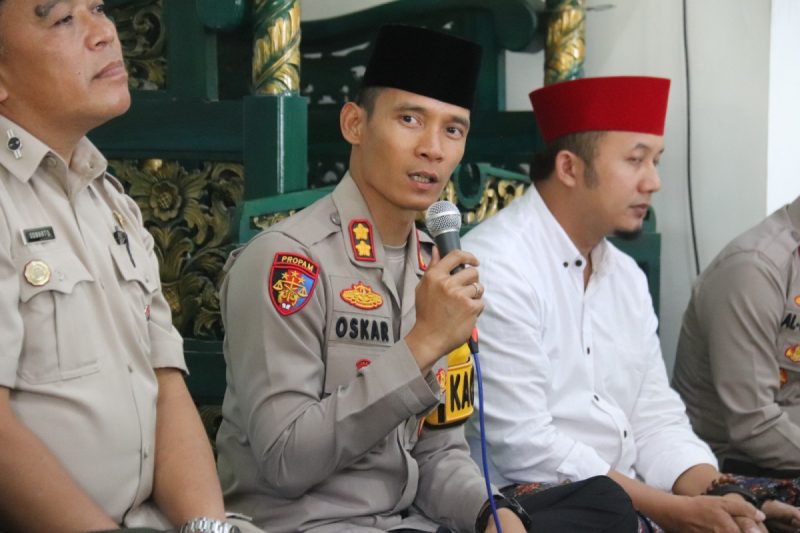 Kapolres Batu Gelar Binrohtal Tingkatkan Sinergitas TNI Polri dan Kualitas Iman