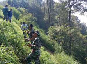 TNI manunggal bersama Rakyat dalam bentuk Karya Bhakti menjaga NKRI