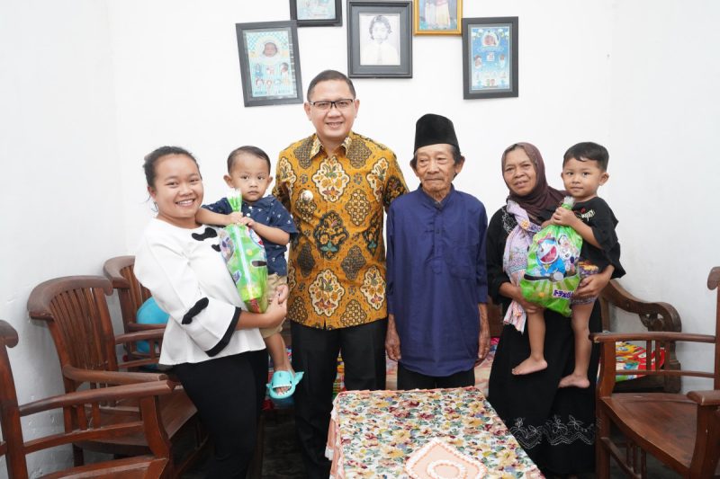Pj. Wali Kota Batu Turba Pastikan Kebutuhan Dasar Warga Kurang Mampu Terpenuhi