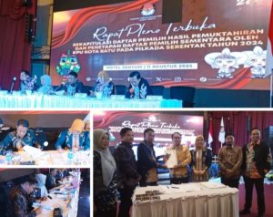 Rapat Pleno Terbuka dan Penyerahan Rekapitulasi DPS