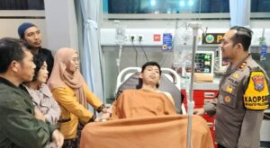 Kapolres Batu Menanggung Biaya Perawatan dan Operasi Pedagang Bakso