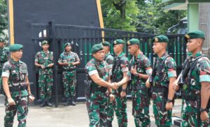 Pangdivif 2 Kostrad Pererat Silaturahmi Yonarmed 1 Kostrad