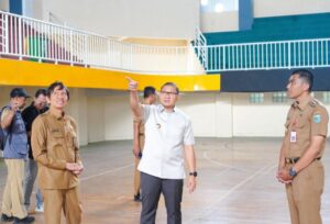 Pj. Wali Kota Tinjau Revitalisasi Gor Olahraga Sambut Porprov 2025