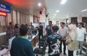 Kunjungan Wali Kota Parepare ke MPP Among Warga Kota Batu