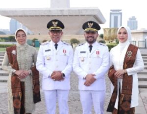 Resmi Memimpin Kota Batu Pasangan Nurochman dan Heli Suyanto