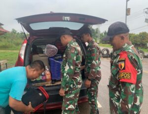 Satgas Pamtas Yonzipur 5/ABW Sweeping Perbatasan RI-Malaysia