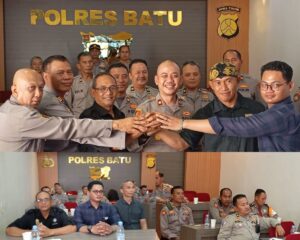 Ketua PSHT Cabang Batu Hadiri Zoom Meeting Ops Aman Suro 2025