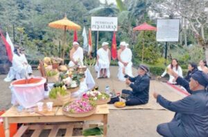 Kirab Bukan Untuk Indonesia Tetapi Untuk Peradaban Dunia