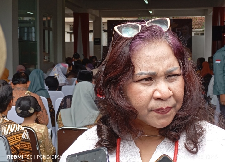 Kabid Kebudayaan Disparta Kota Batu saat memberikan ungkapan yang ke awak media