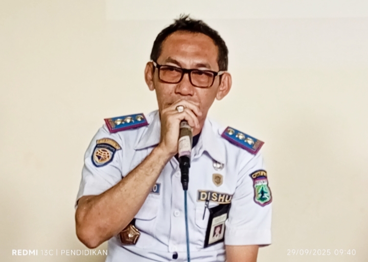 Plt sekretaris Dishub, Kota Batu, ketika memberikan sambutanya. 