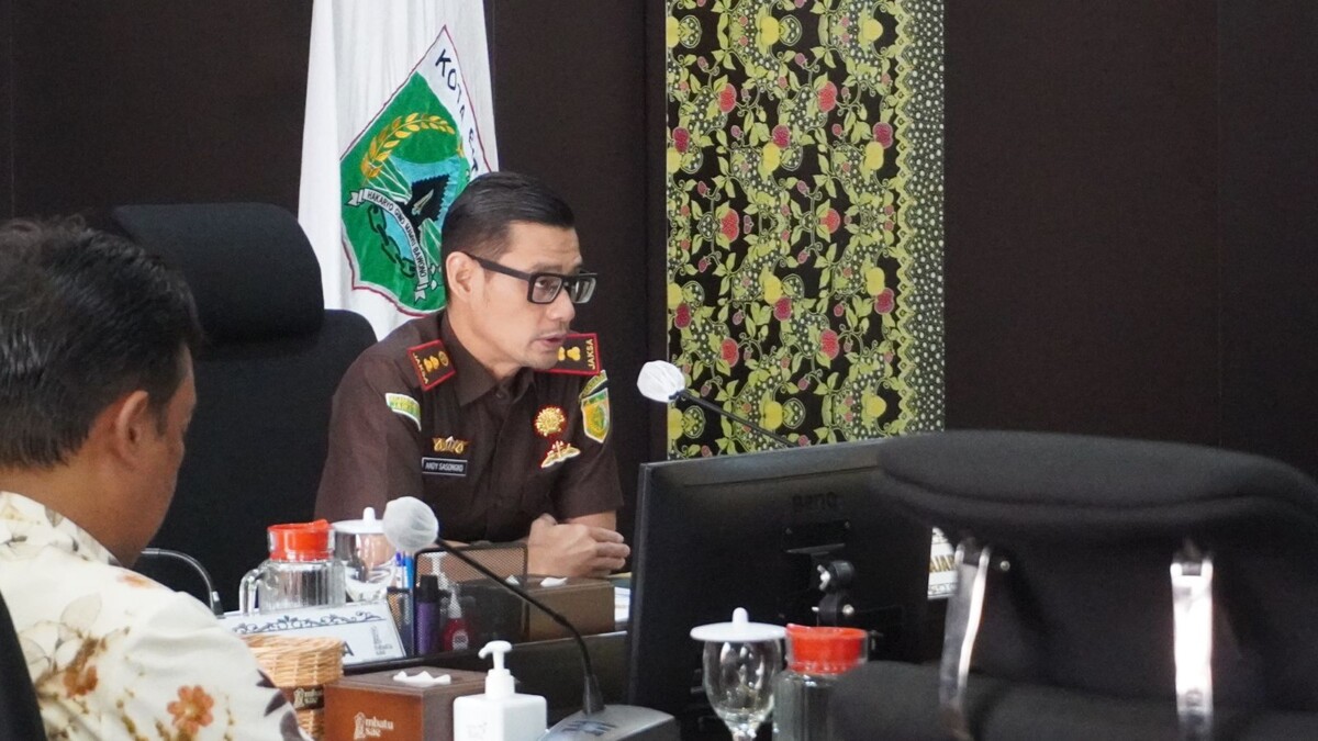Kejari Batu ketika memberikan pemaparan ya.