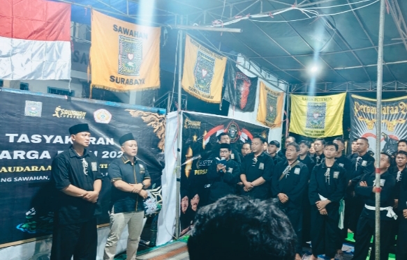 Ketika seluruh jajaran dan anggota menyanyikan lagu kebangsaan Indonesia
