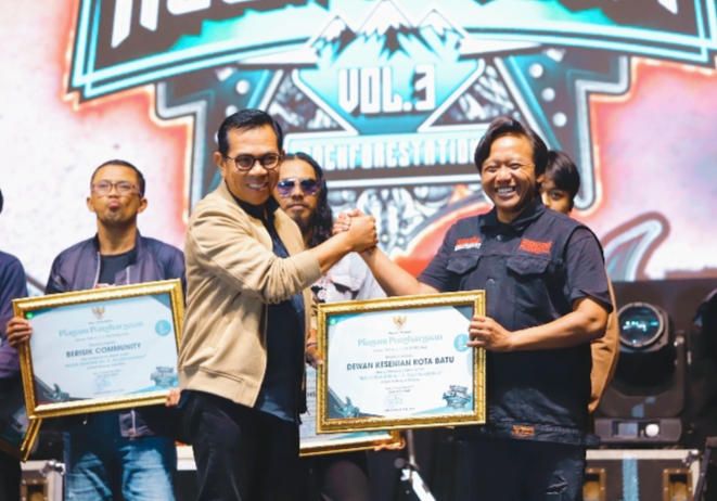 “Rockforestation”Festival Rock Gunung Kota Batu Kampanyekan Hijaukan Bukit dan Dukung Talenta Muda