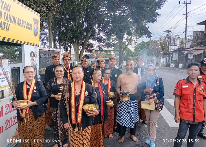Wongso negoro, FKPPI, BRANTAS, ketika di depan Taman Makam Pahlawan
