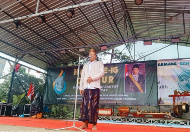 Pencerahan perihal Gus Dur dihadapan ribuan masyarakat 