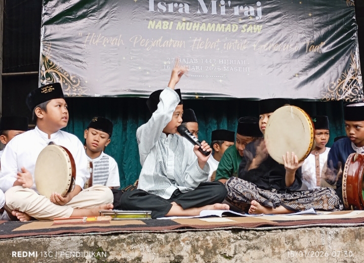 Penampilan L Mahabah Junior Terbang Sholawat yang memukau