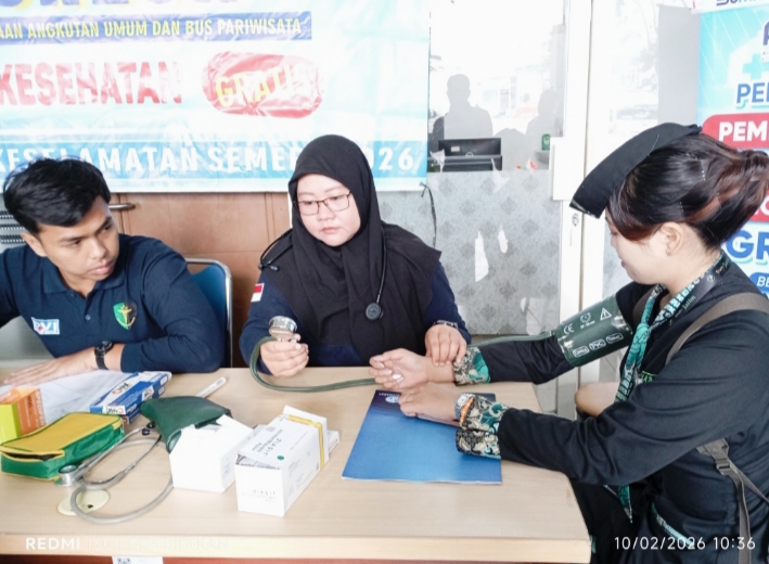 Maulida ketika melakukan cek kesehatan