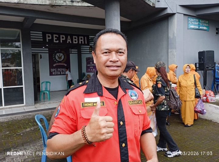 Camat Bumiaji, Thomas Maydo,S.Sos yang juga sebagai pembina Power of Disability. 