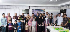 IWOI Natuna, tokoh masyarakat, ketika bersama sama 25 anak Yatim piatu