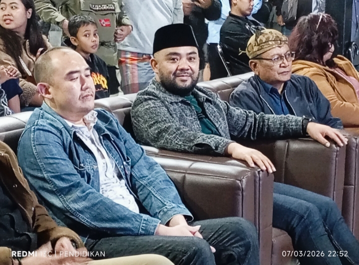 Wakil Wali Kota Batu, Heli Suyanto, Anggota DPRD Batu, Kepala Kelurahan Ngaglik ketika di Patrol Fest Ramadhan Pendopo Kelurahan Ngaglik. 
