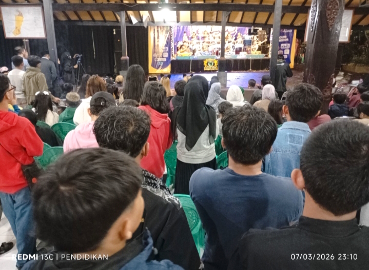 Semakin malam antusias pengunjung semakin semarak melihat setiap performnya peserta patrol fest