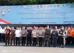 Jajaran forkopimda dan peserta Apel Operasi Ketupat 2026