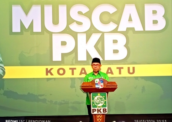 Ketua DPC PKB Kota Batu, Nurochman, S.H., M.H ketika memberikan sambutannya.