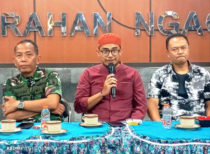 Camat Batu pada kesempatanya memberikan sambutan serta arahanya.