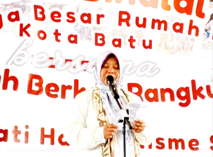 Ketua Panitia ketika melaporkan kegiatan kegiatanya.