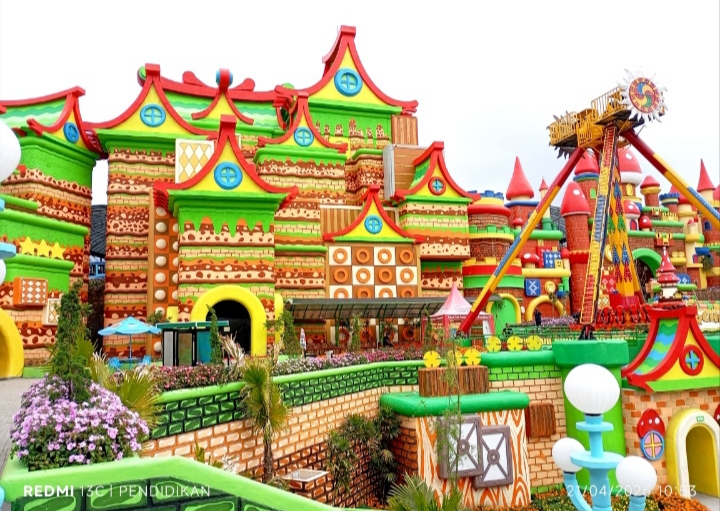 Salah satu tempat yang menarik ciri khas Mikutopia. 