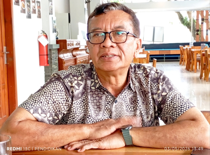 Direktur Taman Rekreasi Selecta ketika berada di area Resto. 