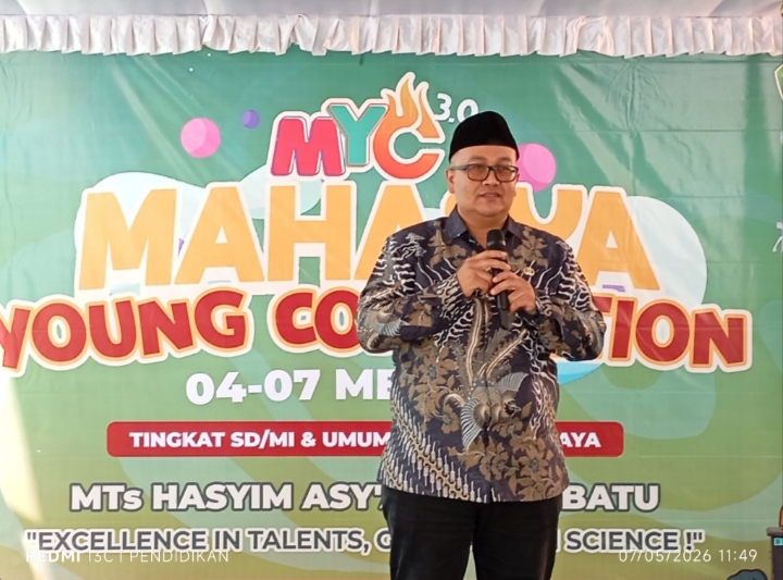 Kepala Dinas Pendidikan Kota Batu ketika memberikan sambutanya. 
