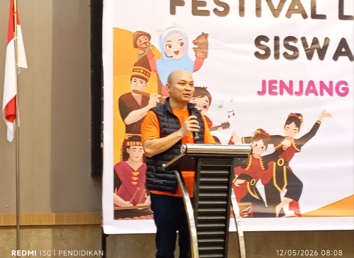 Ketua Pelaksana ketika memberikan laporanya. 