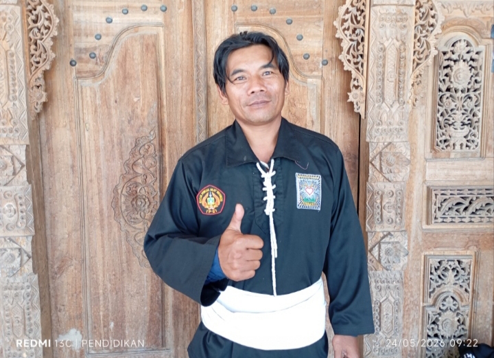 Ketua Panitia, Mas Nursalim ketika di lokasi Tes Pra Warga PSHT Cabang Batu.