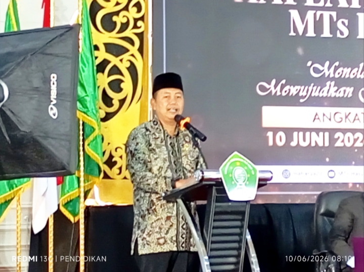 Kemenag Kota Batu ketika memberikan apresiasianya di hadapan ratusan hadirin. 