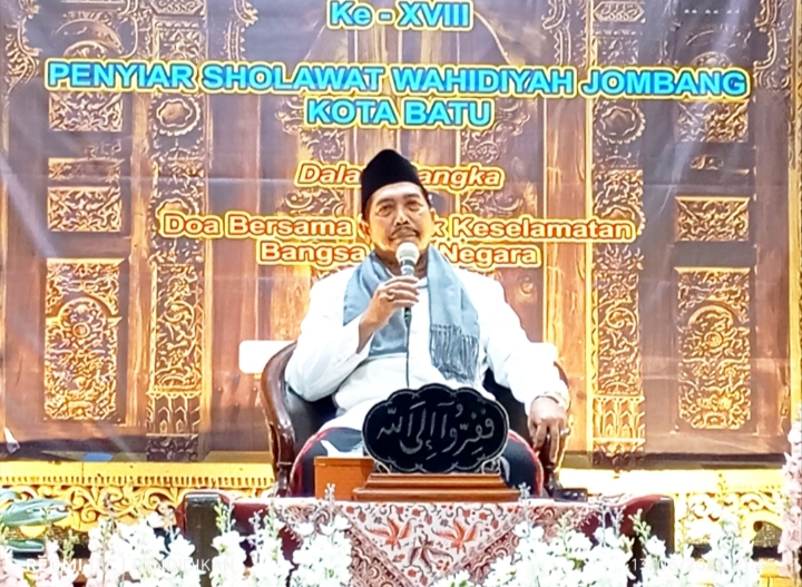 Kuliah Wahidiyah yang disampaikan oleh Romo KH. Akhsan Fahmi, Ketua DPP PSW Jombang.