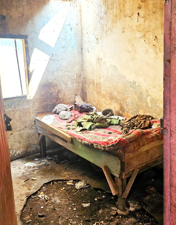 Tampak ruangan Kamar Tidur yang akan di perbaiki 