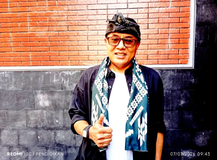 Ketua LPMK yang juga sebagai Ketua pelaksana ketika di pendopo Kelurahan Temas.