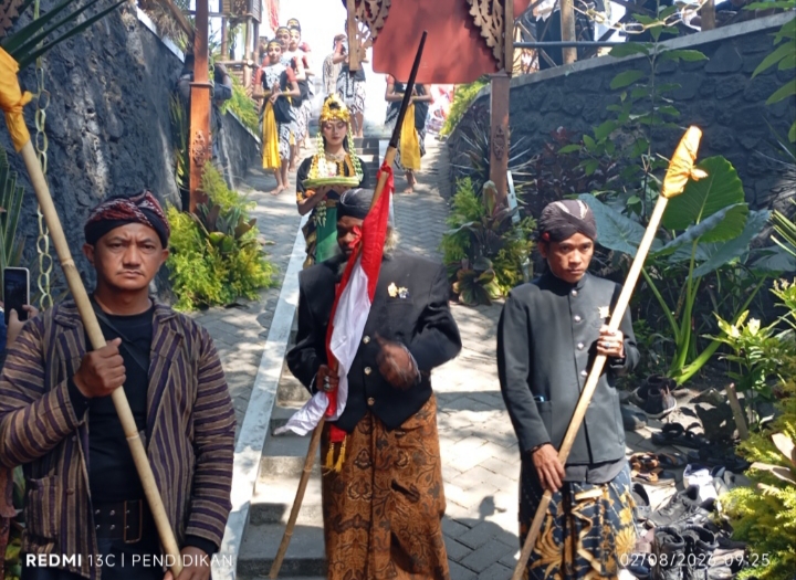 Tampak ketika Prosesi Puja Manusuk Shima