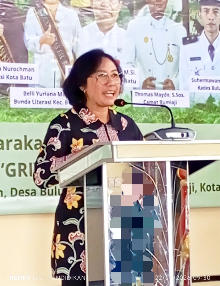Bunda Literasi Kecamatan Bumiaji, Belli Yuriana Maydo, ketika memberikan sambutan sambutanya.