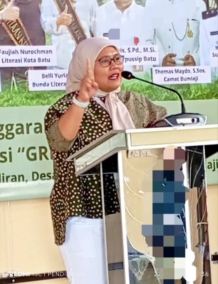 Kepala Balai Bahasa Provinsi Jawa Timur Dr. Puji Retno H., S.S., M.Hum.,mengapresiasi kegiatan literasi yang diadakan di kecamatan Bumiaji Kota Batu.