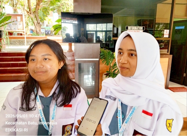 Perwakilan OSIS SMAN 01 Baru, Nala dan Jovita ketika memberikan keteranganya ke Pendidikannasional.id.