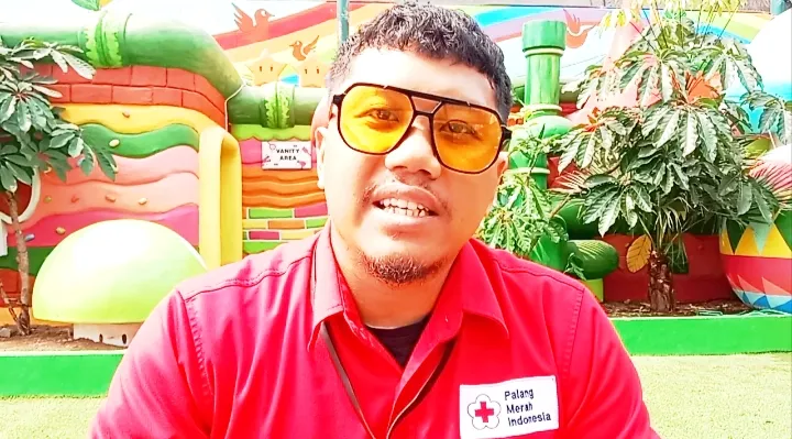 Imam Rahmadan, staf PMI Kabupaten Malang ketika memberikan keteranganya ke awak media.
