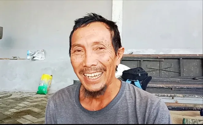 Gus Nur sebagai Pengasuh Ponpes juga sekaligus Warga PSHT Cabang Batu ketika memberikan keteranganya ke Pendidikannasional.id.